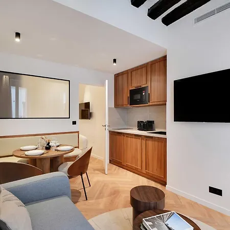 Apartamento Elegant Comfort In The Heart Of Paris-notre Dame París