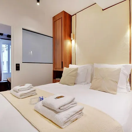 Elegant Comfort In The Heart Of Paris-notre Dame Apartamento